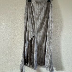 Chic Asymmetrical Gray Skirt